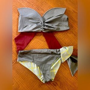 Juan de Dios Victoria Top & Baudo Bottom Reversible Bikini Set